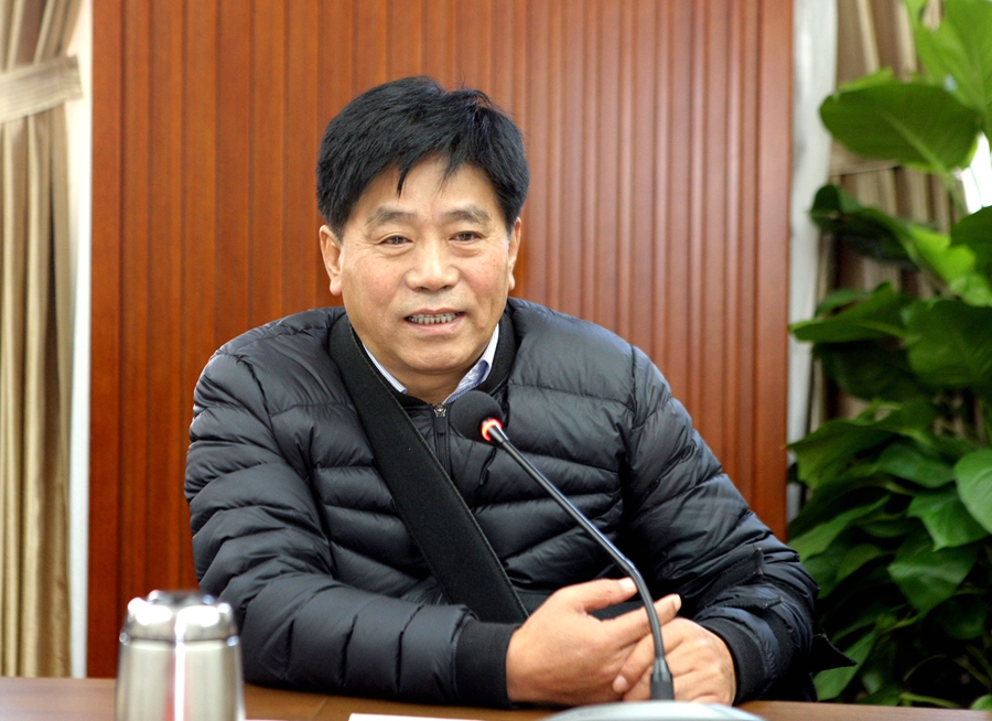 【主题教育进行时】云国宏主持召开"不忘初心,牢记使命"主题教育征求